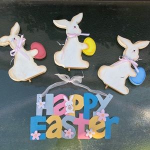 🐣 Easter Wood Carved Decor - 4 pieces